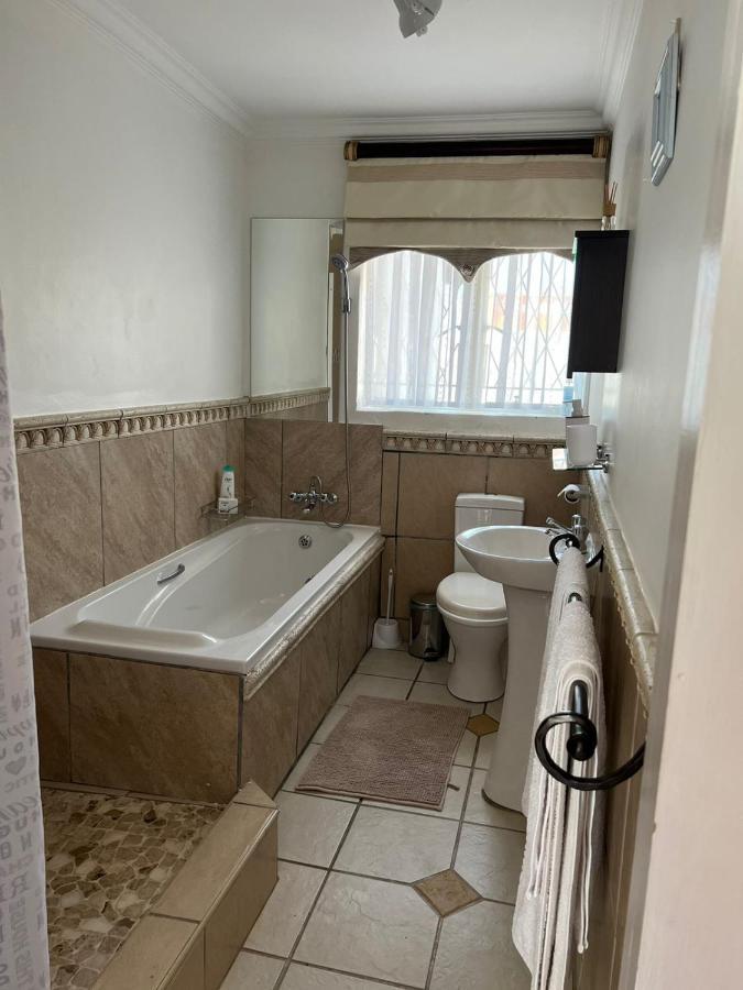 Silken Trap Accommodation No Loadshedding Johannesburg Kültér fotó